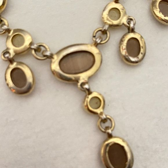 Vintage 70s Small Tiger's Eye Stones Necklace On Gold Tone Chain Links - Picture 9 of 13